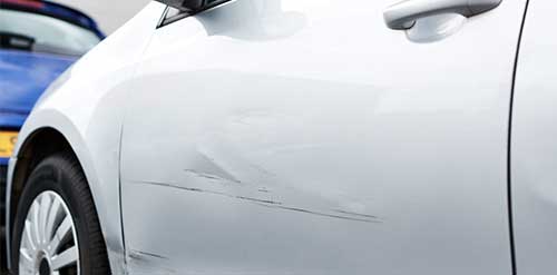 7 Ways to Remove Scratches on Cars Without Going to the Repair Shop