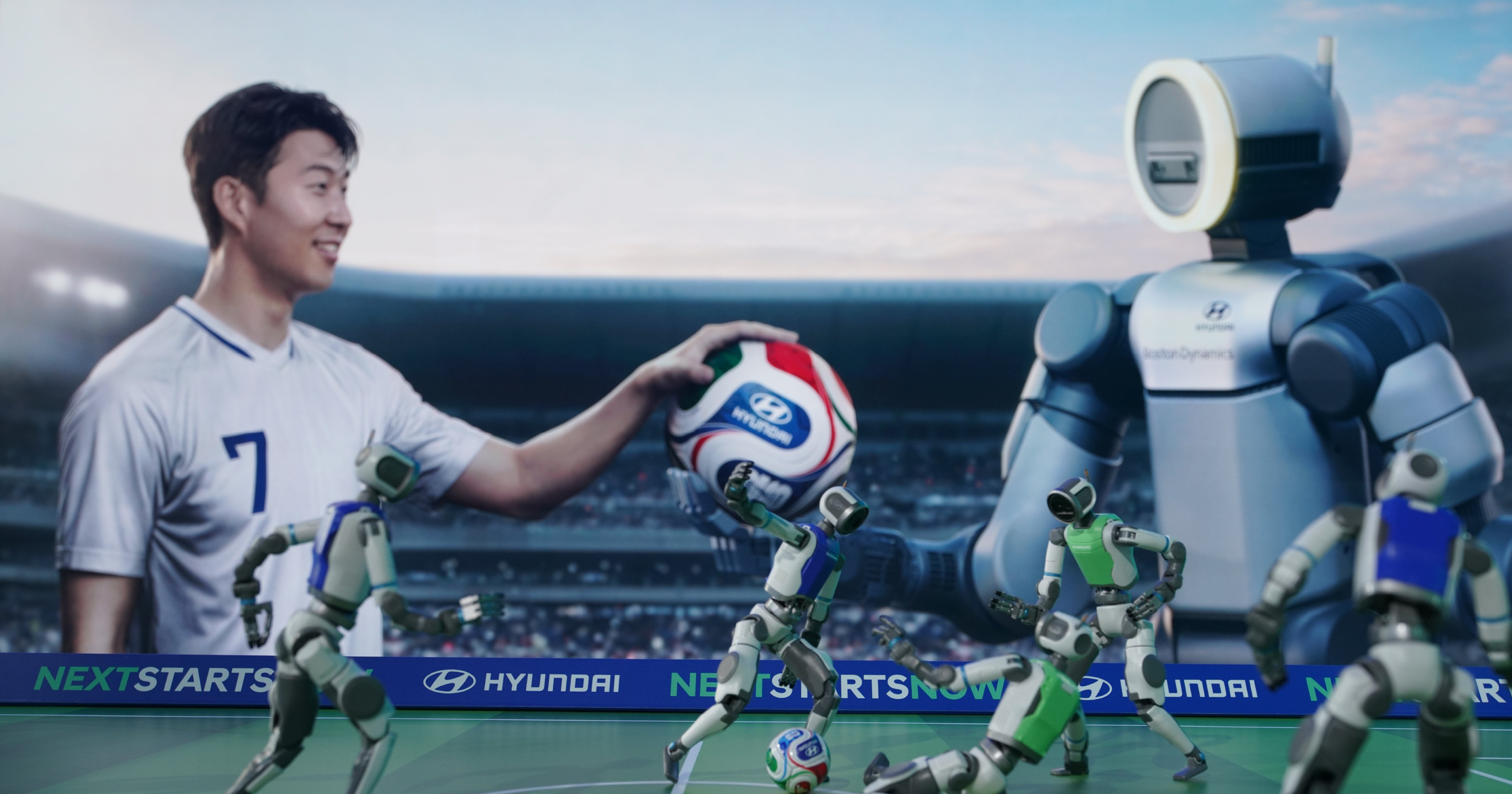 Robot Makin Canggih, Intip Masa Depan Mobilitas dan Keseruan Zona FIFA di Jakarta 